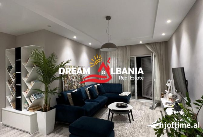 Shtepi ne shitje Apartament ne Tirane, 3+1, Mobilimi E mobiluar, Pagesa 180,000  Euro.