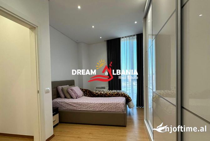 Shtepi me qera Apartament ne Tirane, 2+1, Mobilimi E mobiluar, Pagesa 900  Euro.