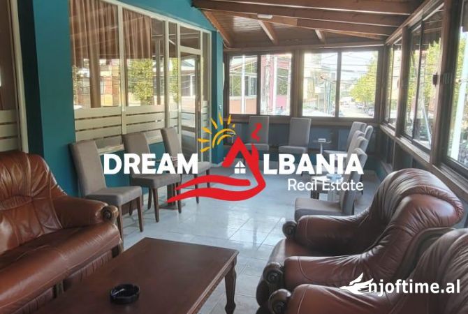 Ambient biznesi me qera 3+1 ne Tirane - 600 Euro