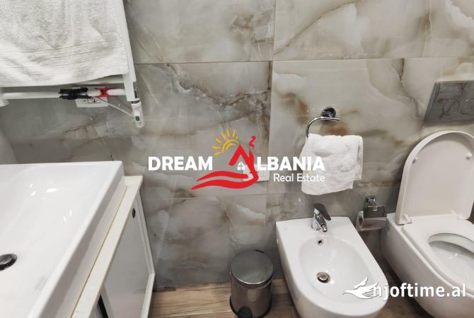 Shtepi ne shitje Apartament ne Tirane, 2+1, Mobilimi E mobiluar, Pagesa 207,000  Euro.