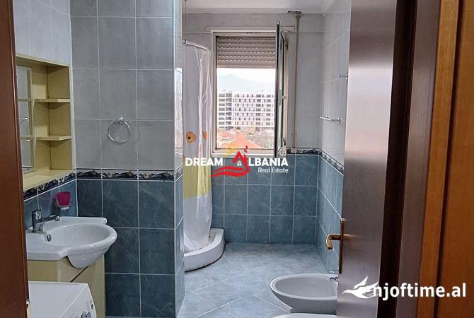 Shtepi me qera Apartament ne Tirane, 1+1, Mobilimi E mobiluar, Pagesa 550  Euro.