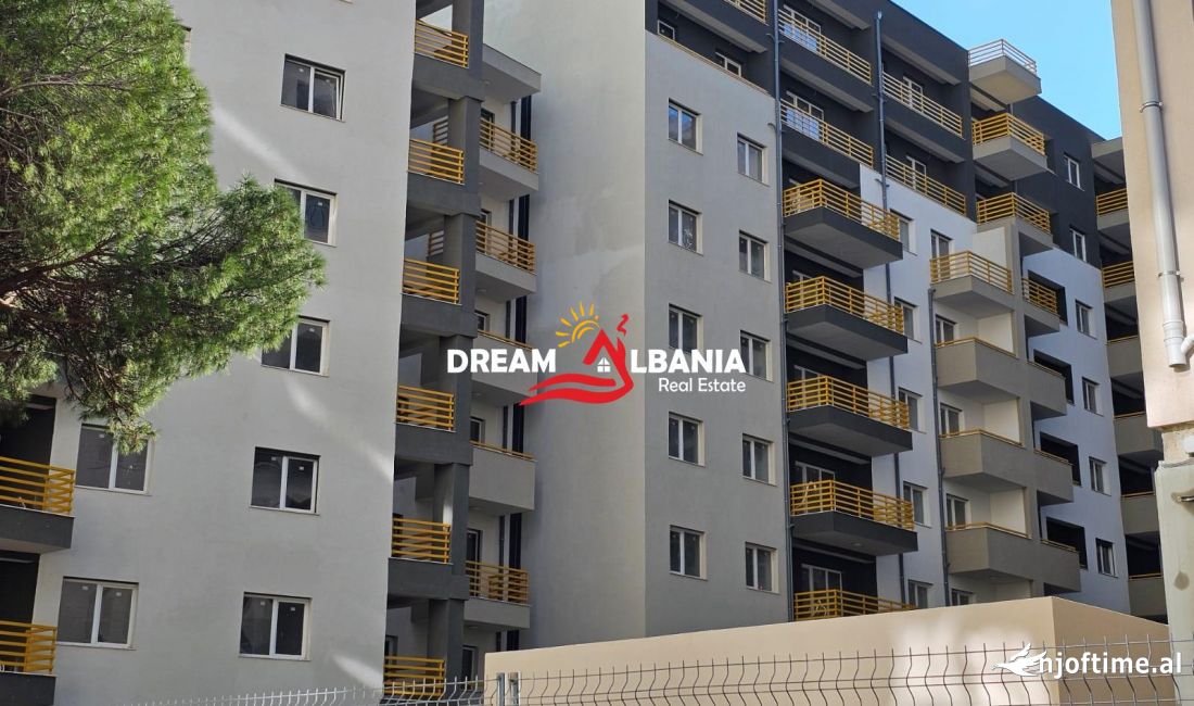 Shtepi ne shitje Apartament ne Tirane, 1+1, Mobilimi Bosh, pa mobiluar, Pagesa 127,350  Euro.