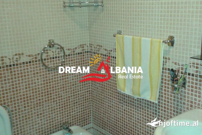 Shtepi me qera Apartament ne Tirane, 2+1, Mobilimi E mobiluar, Pagesa 1,000  Euro.