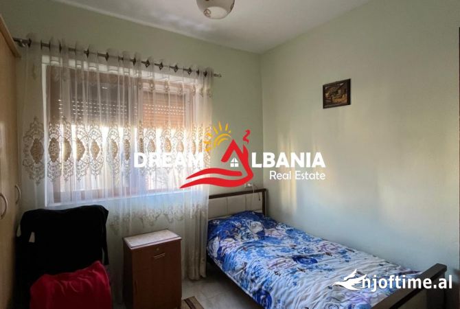 Shtepi ne shitje Apartament ne Tirane, 2+1, Mobilimi E mobiluar, Pagesa 155,000  Euro.