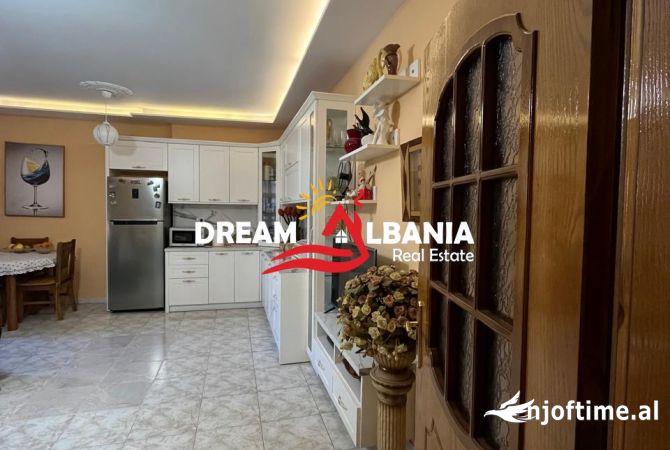 Shtepi ne shitje 2+1 ne Tirane - 155,000 Euro