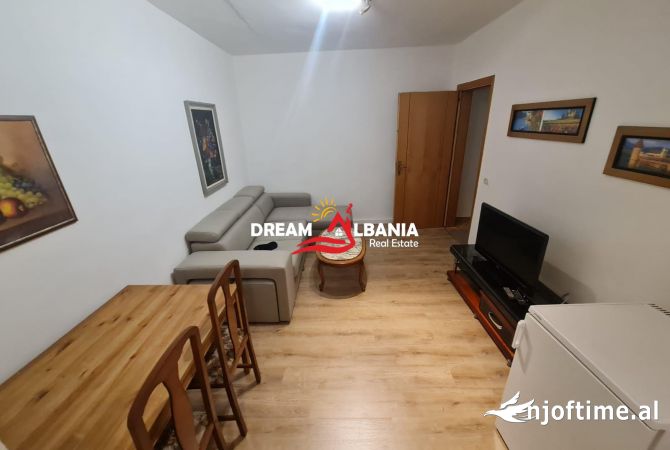 Shtepi me qera 1+1 ne Tirane - 520 Euro