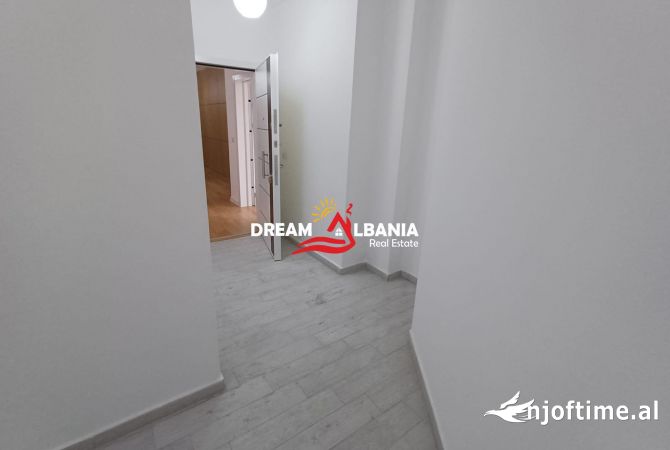 Ambjent per zyra me qera ne Astir (ID 42611227)