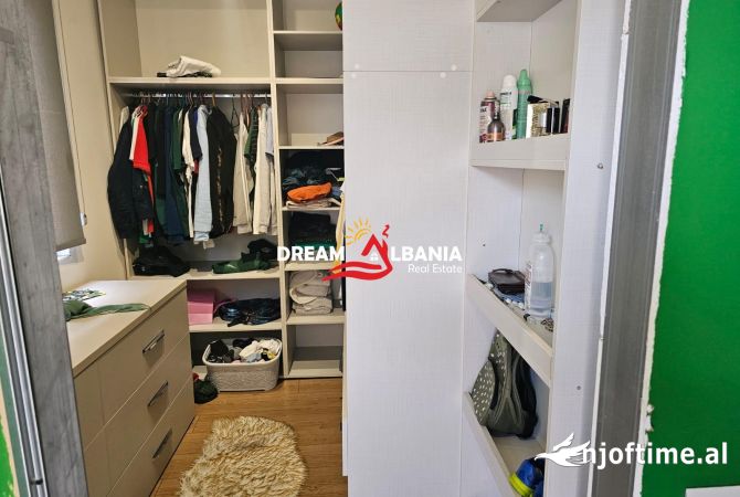 Shtepi me qera Apartament ne Tirane, 2+1, Mobilimi E mobiluar, Pagesa 1,100  Euro.