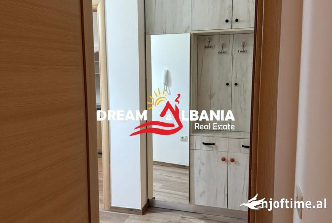 Shtepi me qera Apartament ne Tirane, 2+1, Mobilimi E mobiluar, Pagesa 650  Euro.