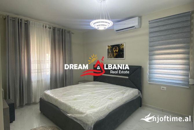 Shtepi me qera Apartament ne Tirane, 2+1, Mobilimi E mobiluar, Pagesa 800  Euro.