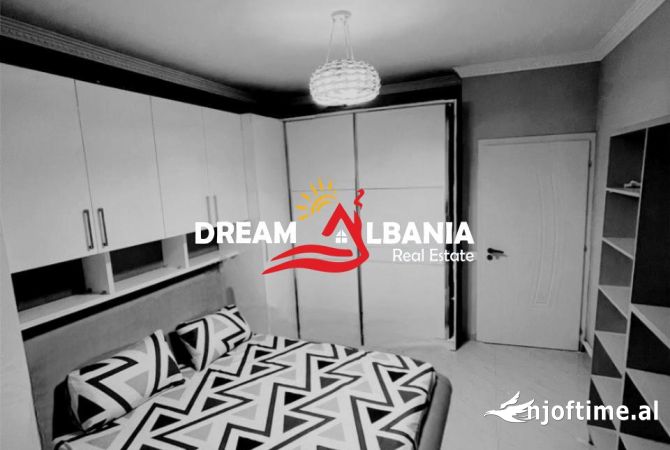 Shtepi ne shitje Apartament ne Tirane, 1+1, Mobilimi Bosh, pa mobiluar, Pagesa 110,000  Euro.