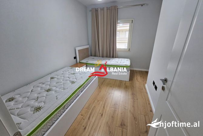 Shtepi me qera Apartament ne Tirane, 2+1, Mobilimi E mobiluar, Pagesa 600  Euro.