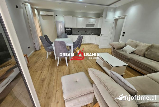 Shtepi me qera 2+1 ne Tirane - 600 Euro