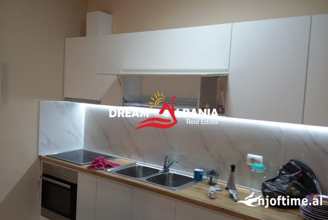 Shtepi ne shitje Apartament ne Tirane, 1+1, Mobilimi E mobiluar, Pagesa 95,000  Euro.