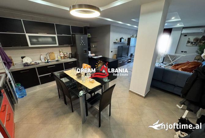 Casa in vendita 2+1 a Tirana - 265,000 Euro