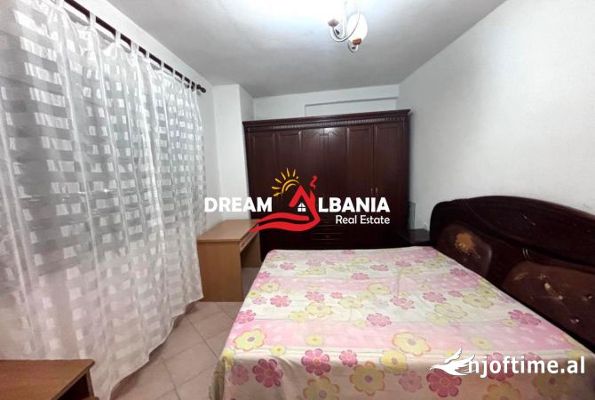 Shtepi ne shitje Apartament ne Tirane, 1+1, Mobilimi Pjeserisht e mobiluar, Pagesa 96,500  Euro.