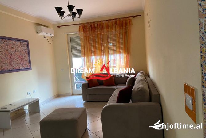 Shtepi me qera 1+1 ne Tirane - 450 Euro