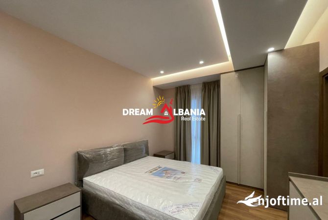 Shtepi me qera Apartament ne Tirane, 2+1, Mobilimi E mobiluar, Pagesa 830  Euro.