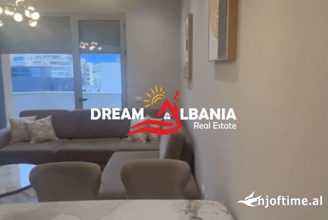 Shtepi me qera 2+1 ne Tirane - 1,500 Euro