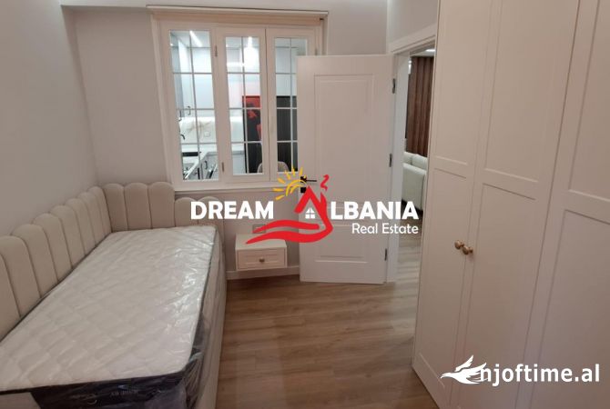 Shtepi me qera Apartament ne Tirane, 2+1, Mobilimi E mobiluar, Pagesa 1,000  Euro.