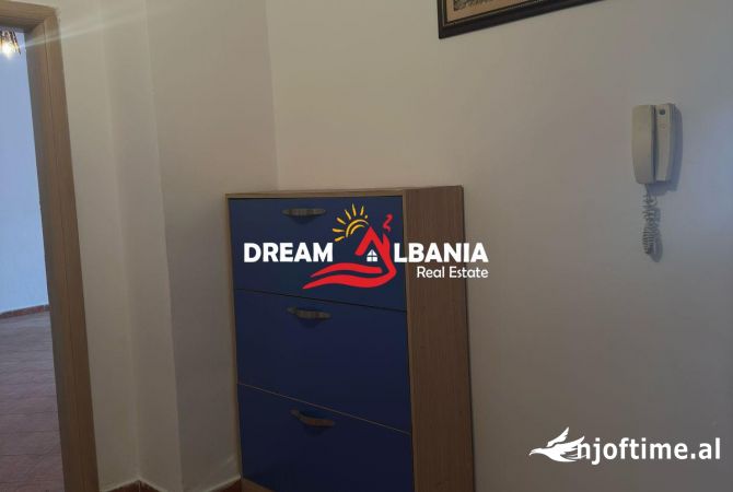 Shtepi ne shitje Apartament ne Tirane, 2+1, Mobilimi Bosh, pa mobiluar, Pagesa 134,000  Euro.
