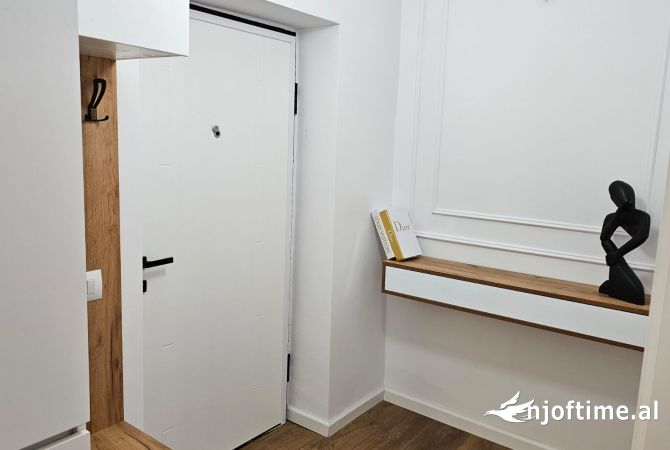 Shtepi me qera Apartament ne Tirane, 1+1, Mobilimi E mobiluar, Pagesa 600  Euro.