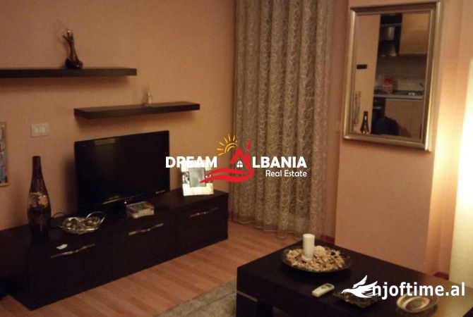 Shtepi me qera 1+1 ne Tirane - 450 Euro