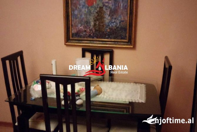 Shtepi me qera Apartament ne Tirane, 1+1, Mobilimi E mobiluar, Pagesa 450  Euro.