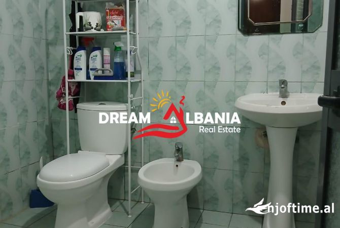 Shtepi me qera Apartament ne Tirane, 2+1, Mobilimi E mobiluar, Pagesa 550  Euro.