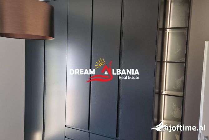 Shtepi me qera Apartament ne Tirane, 2+1, Mobilimi E mobiluar, Pagesa 1,100  Euro.