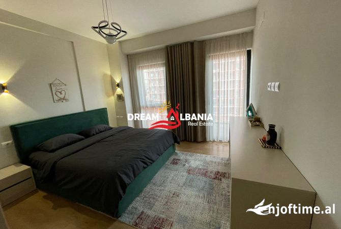 Shtepi ne shitje Apartament ne Tirane, 2+1, Mobilimi E mobiluar, Pagesa 350,000  Euro.