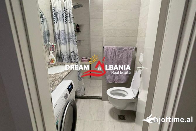 Shtepi ne shitje Apartament ne Tirane, 2+1, Mobilimi E mobiluar, Pagesa 350,000  Euro.