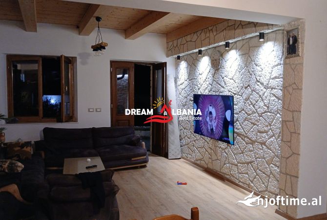 Shtepi me qera 3+1 ne Tirane - 1,000 Euro