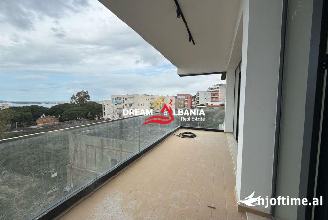 Shtepi ne shitje Apartament ne Vlore, 1+1, Mobilimi Bosh, pa mobiluar, Pagesa 137,682  Euro.