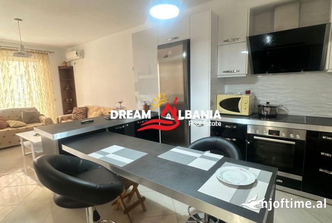 Shtepi me qera Apartament ne Tirane, 2+1, Mobilimi E mobiluar, Pagesa 500  Euro.