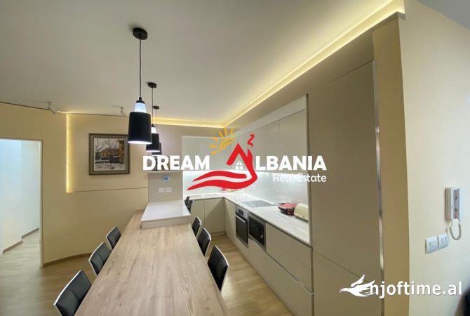 Shtepi ne shitje 2+1 ne Tirane - 220,000 Euro