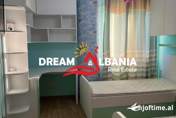 Shtepi ne shitje Apartament ne Tirane, 2+1, Mobilimi E mobiluar, Pagesa 220,000  Euro.