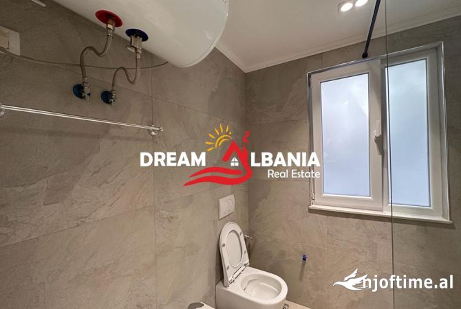 Shtepi ne shitje Shtepi Private ne Tirane, 3+1, Mobilimi E mobiluar, Pagesa 220,000  Euro.