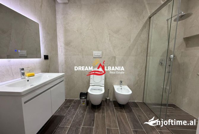 Shtepi me qera 2+1 ne Tirane - 1,600 Euro