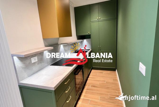 Shtepi me qera Apartament ne Tirane, 1+1, Mobilimi E mobiluar, Pagesa 1,000  Euro.