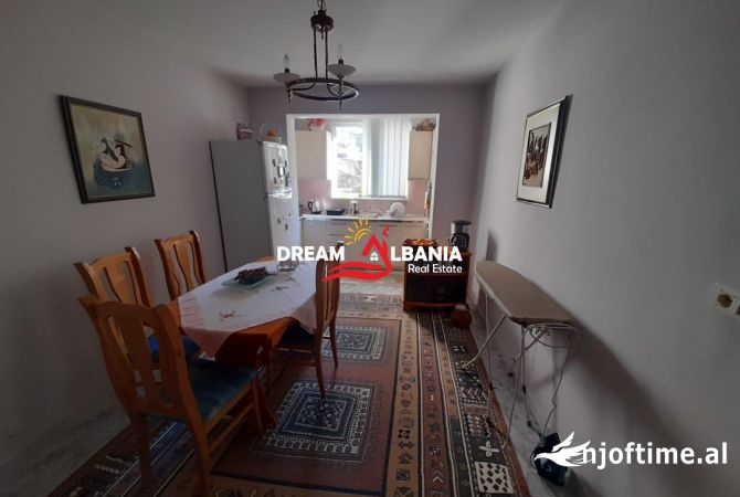Shtepi ne shitje 3+1 ne Tirane - 185,000 Euro