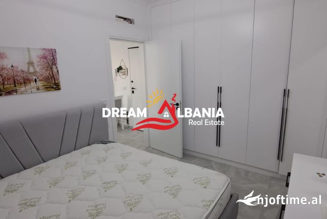 Shtepi me qera Apartament ne Tirane, 1+1, Mobilimi E mobiluar, Pagesa 700  Euro.
