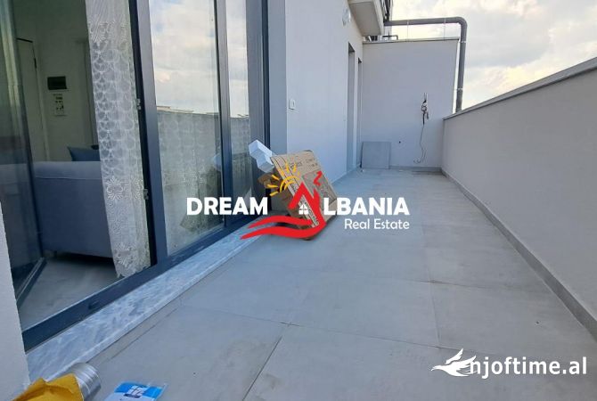 Shtepi me qera 1+1 ne Tirane - 700 Euro