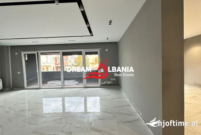 Ambient biznesi me qera 3+1 ne Tirane - 1,500 Euro