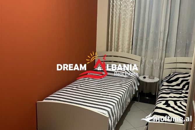 Shtepi ne shitje Apartament ne Tirane, 2+1, Mobilimi E mobiluar, Pagesa 125,000  Euro.