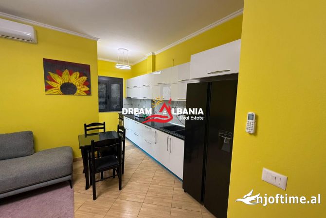 Shtepi me qera 2+1 ne Tirane - 600 Euro
