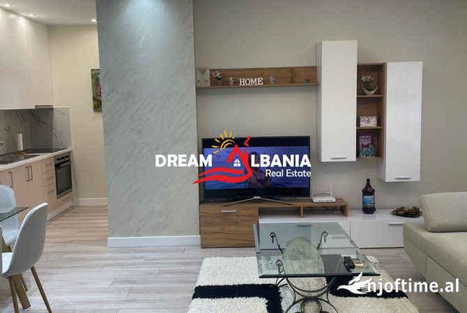 Casa in affitto 1+1 a Tirana - 1,000 Euro