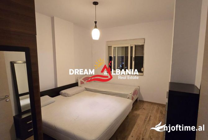 Shtepi ne shitje Apartament ne Tirane, 1+1, Mobilimi E mobiluar, Pagesa 98,000  Euro.