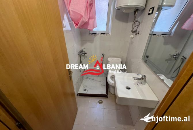 Shtepi me qera Apartament ne Tirane, 1+1, Mobilimi E mobiluar, Pagesa 590  Euro.