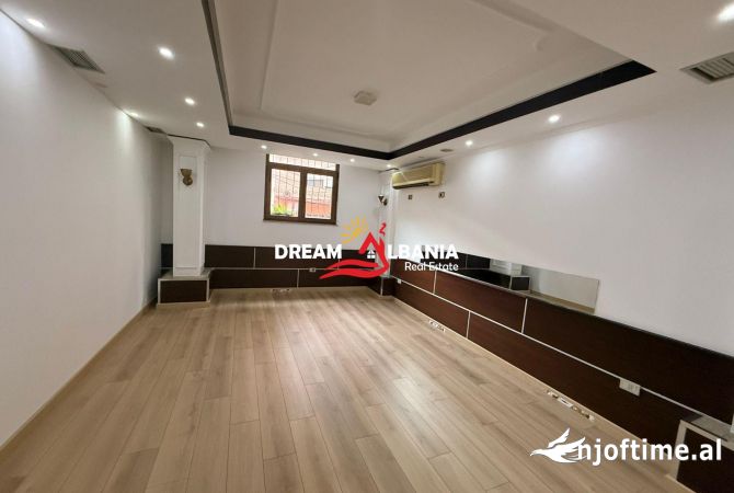 Ambient biznesi me qera 1+1 ne Tirane - 1,400 Euro